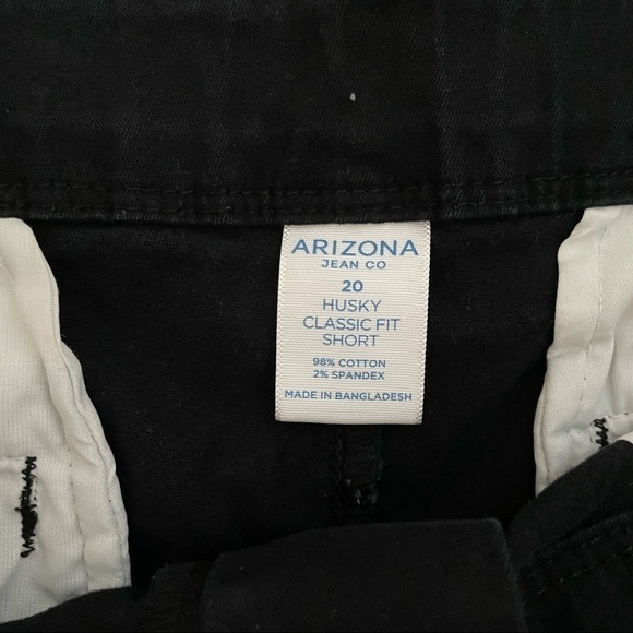 Arizona Jeans Husky Fit Flat Front Black Shorts Size 20 - Picture 4 of 7